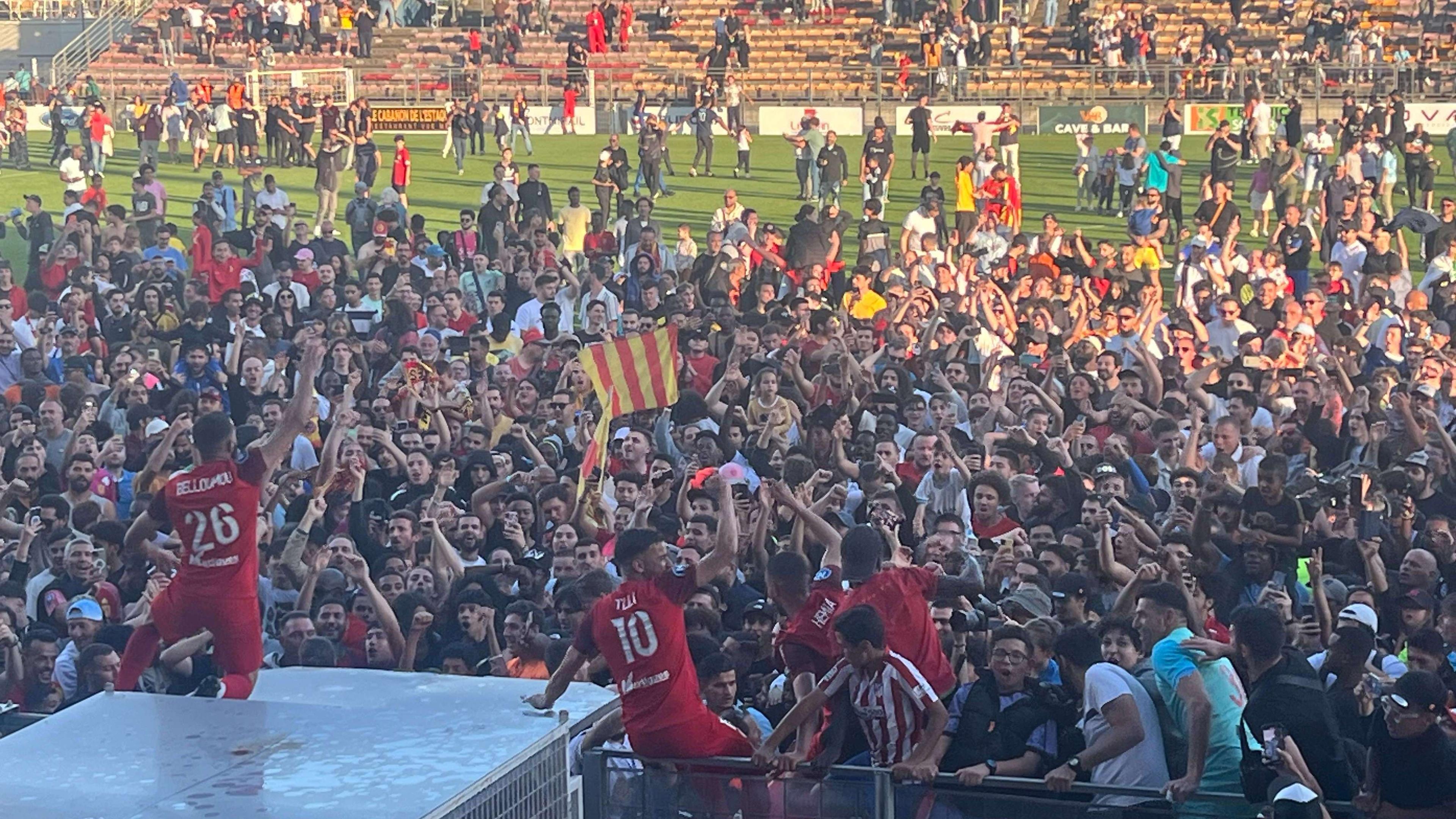 Turcan en folie pour fêter la montée du FC Martigues en Ligue 2 : toutes les images et les réactions