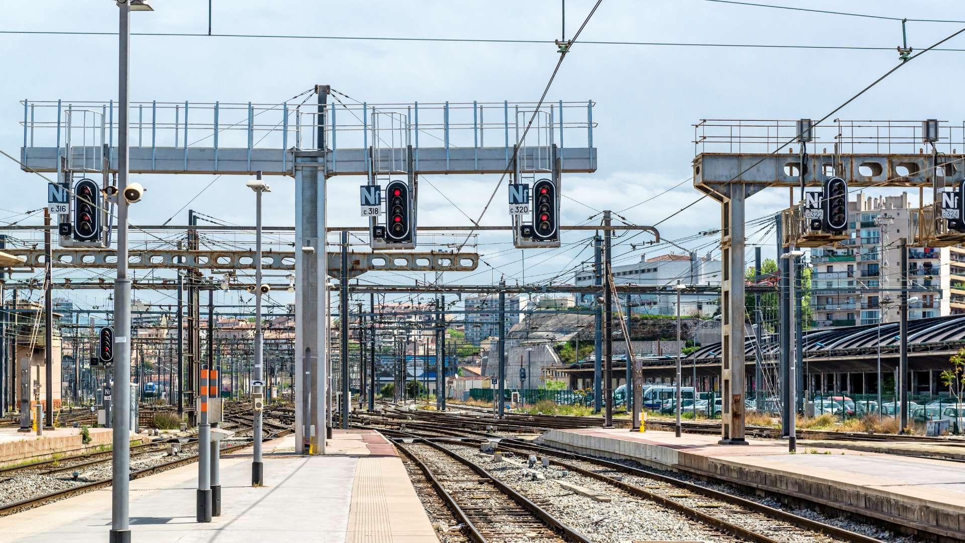 Un vol de câbles entraine de très importants retards sur la ligne TGV du Sud-Est