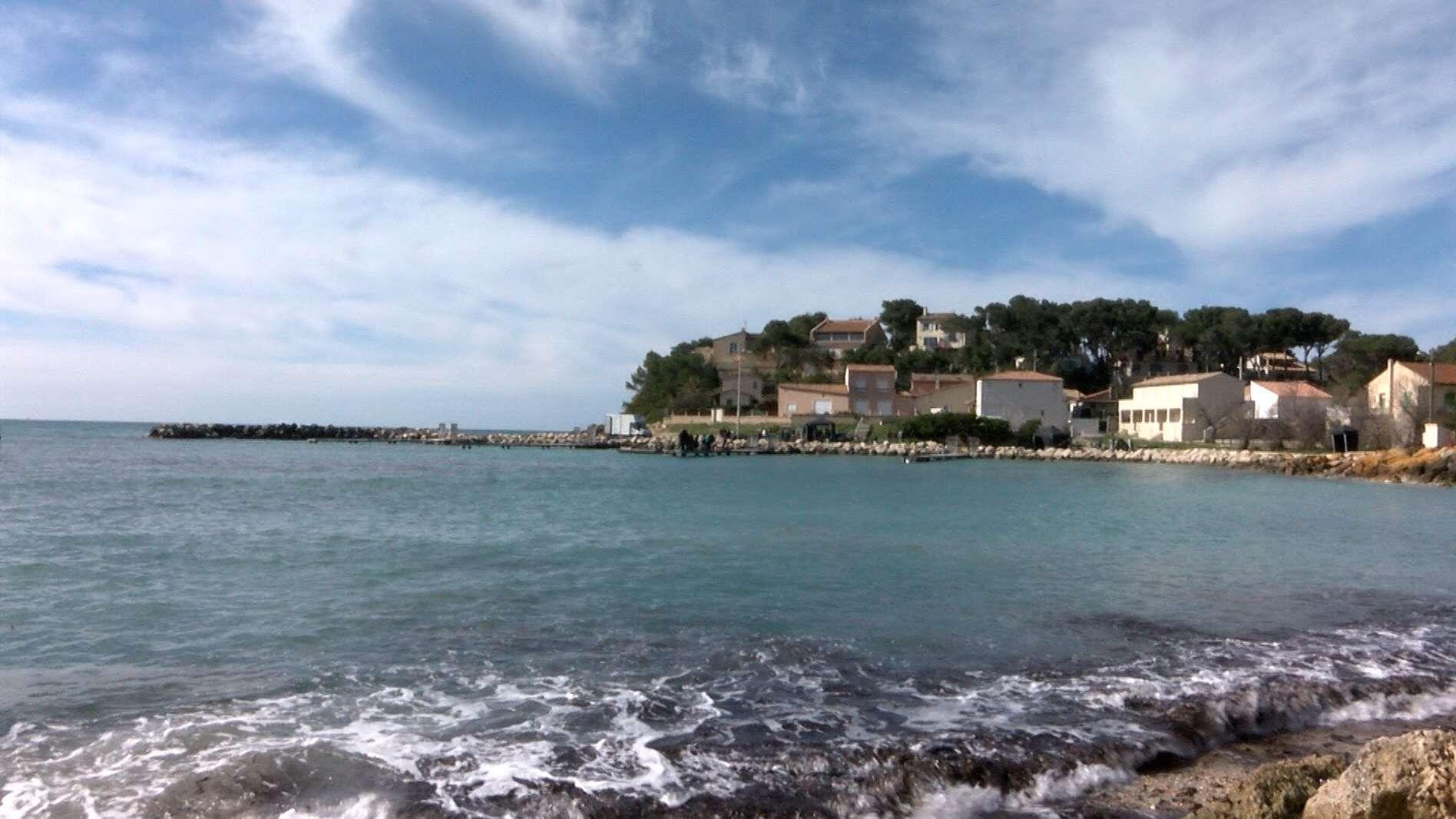 Martigues : l'anse des Tamaris interdite à la baignade