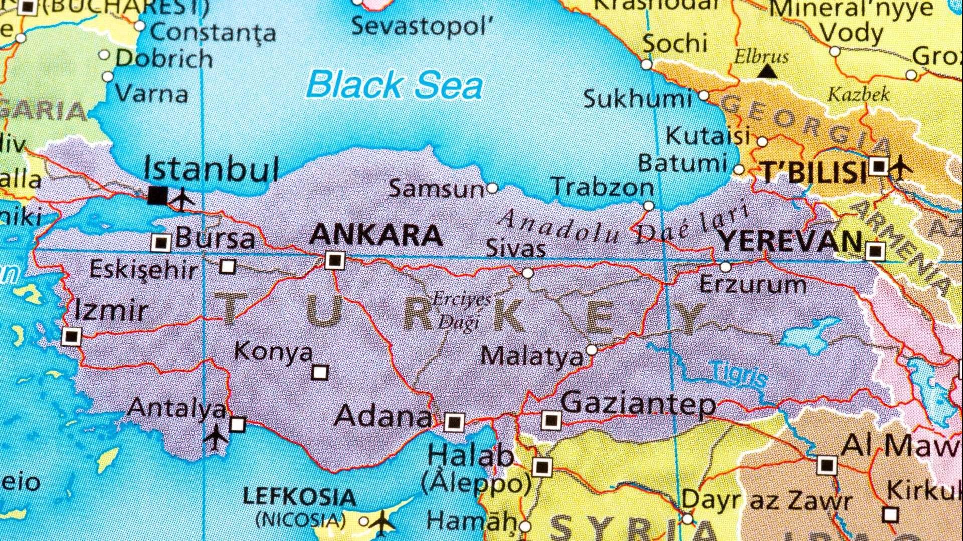 Tirs dans une école primaire en Turquie : plusieurs morts, dont des élèves