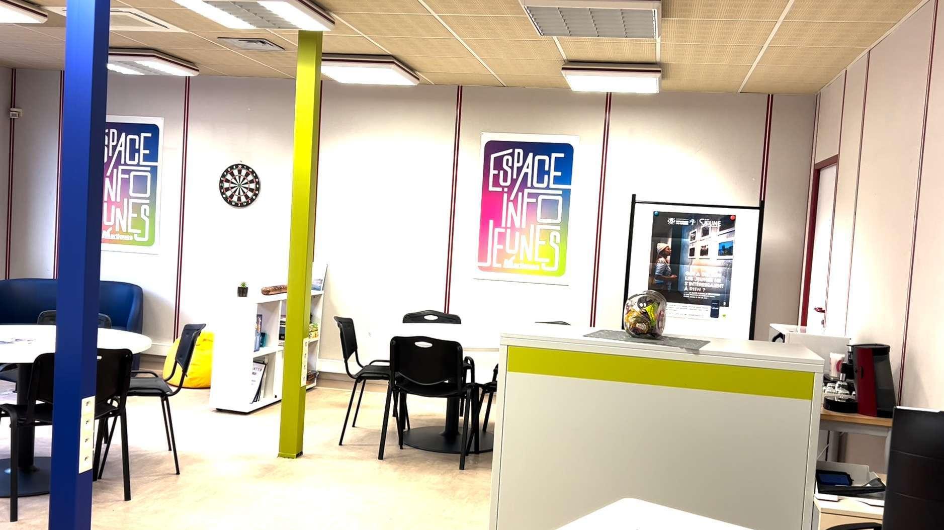 Un Espace Info Jeunes créé à Martigues