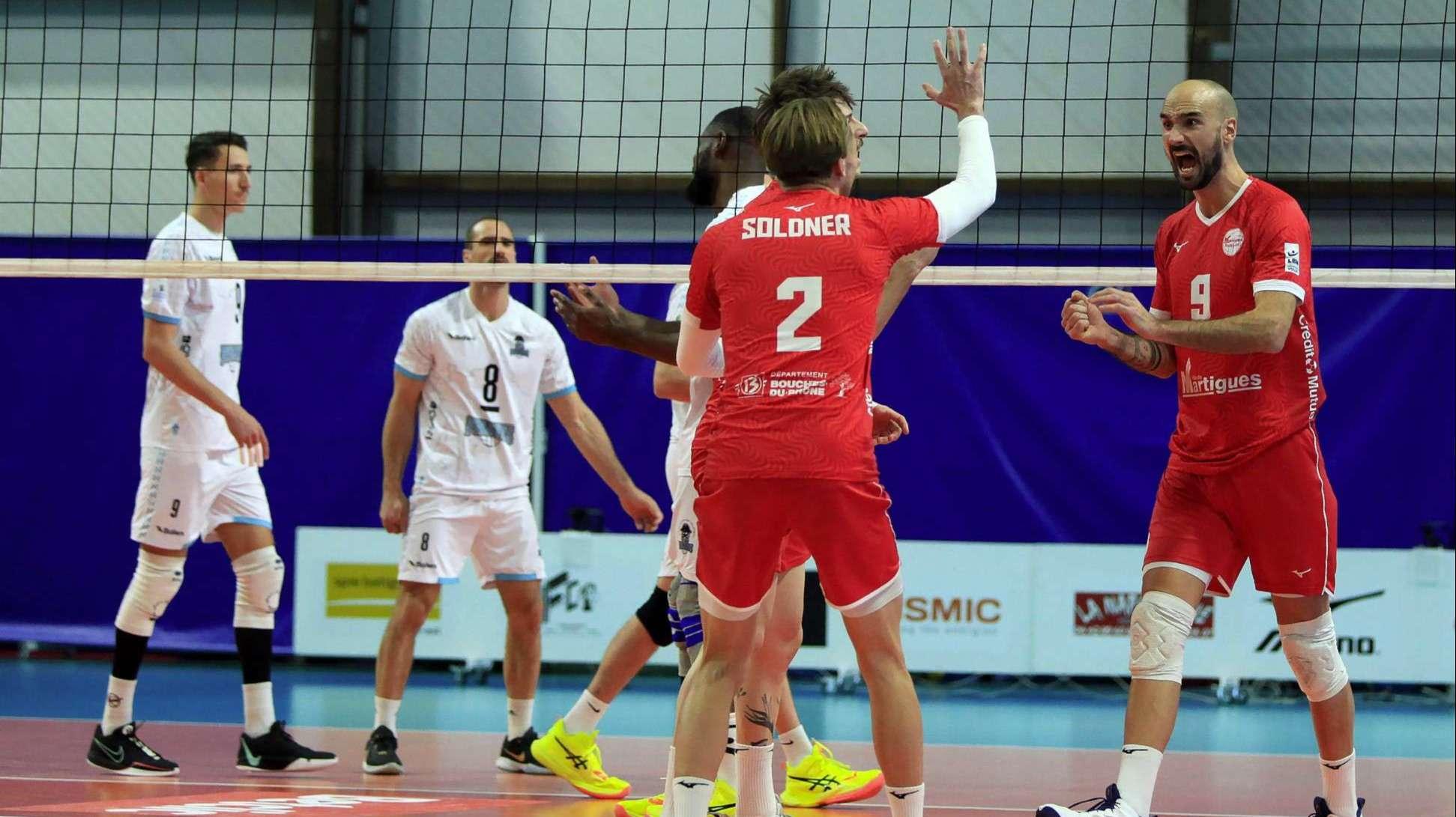 Martigues Volley en forme olympique contre Royan