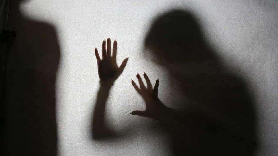 Un rapport propose d'expérimenter un juge des violences intrafamiliales