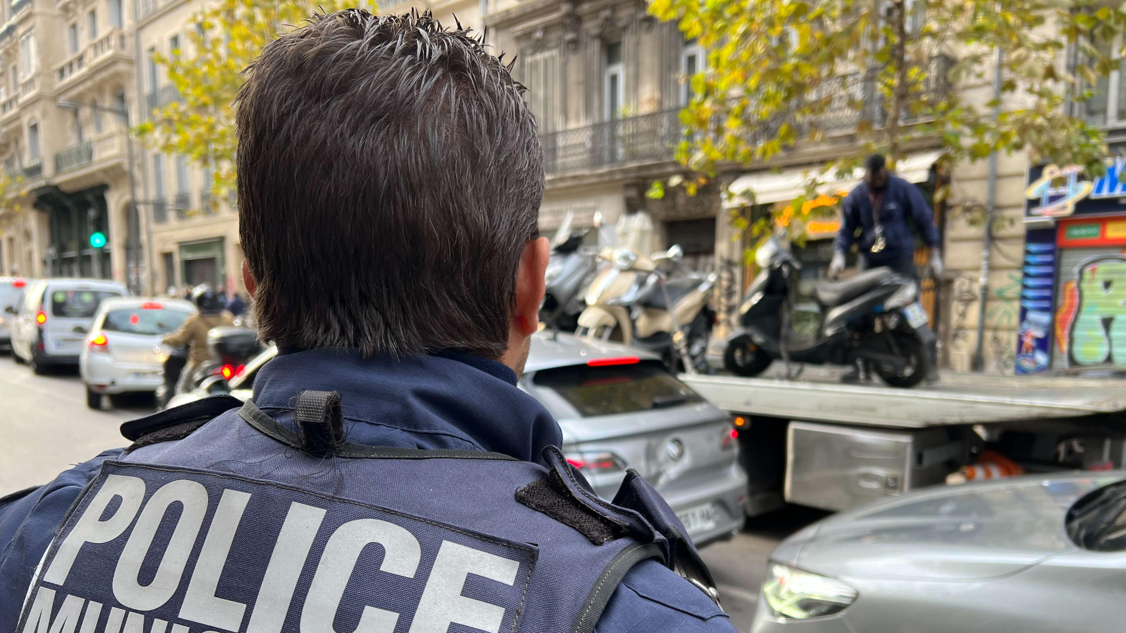 Marseille : un policier blessé suite à un refus d'obtempérer