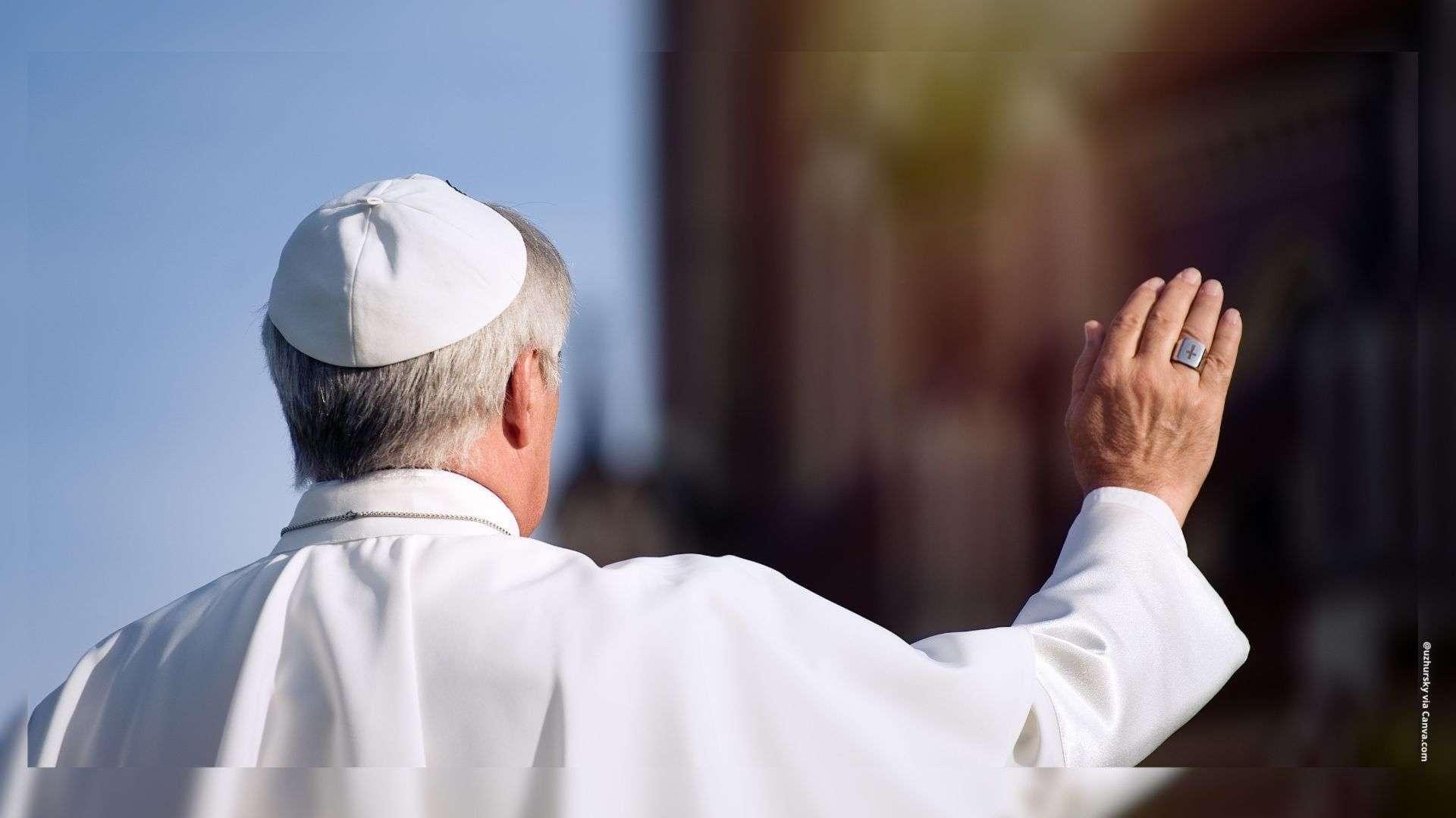 Le pape en Corse plaide pour une laïcité qui ne soit pas "statique et figée"