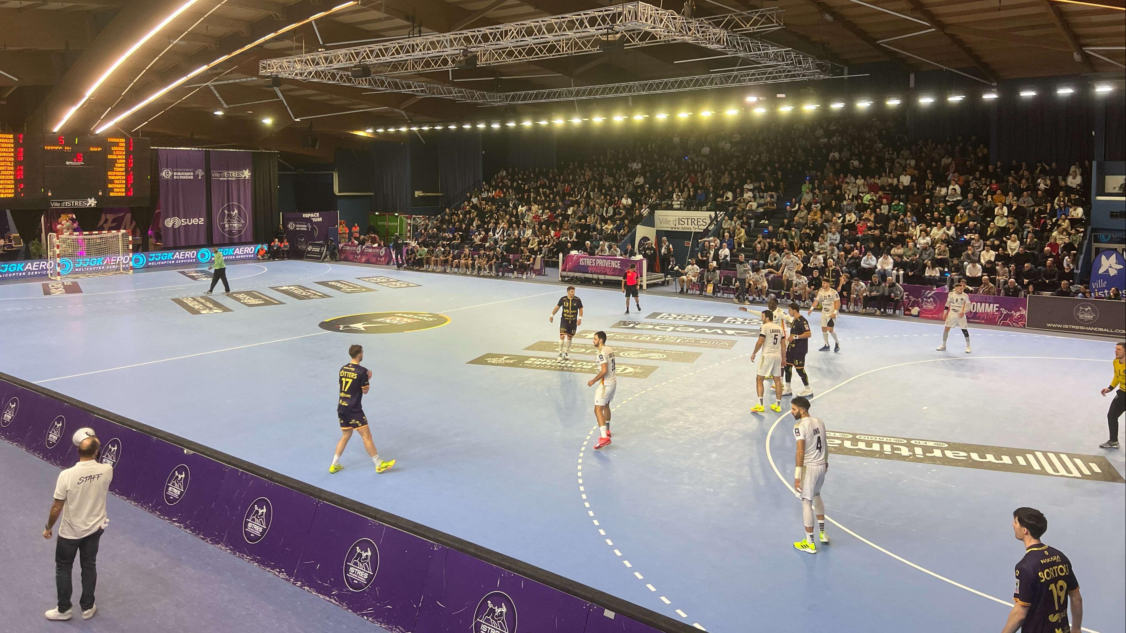 Handball : le PAUC s'offre le derby à Istres (24-27)