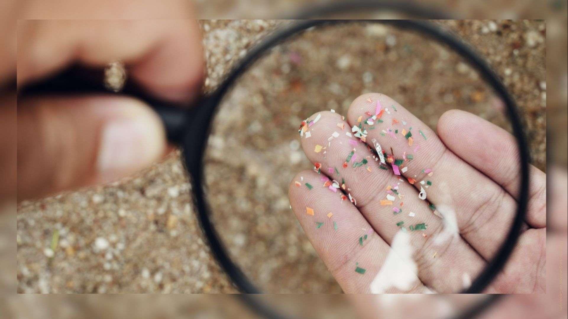 Les microplastiques omniprésents dans les sols en France