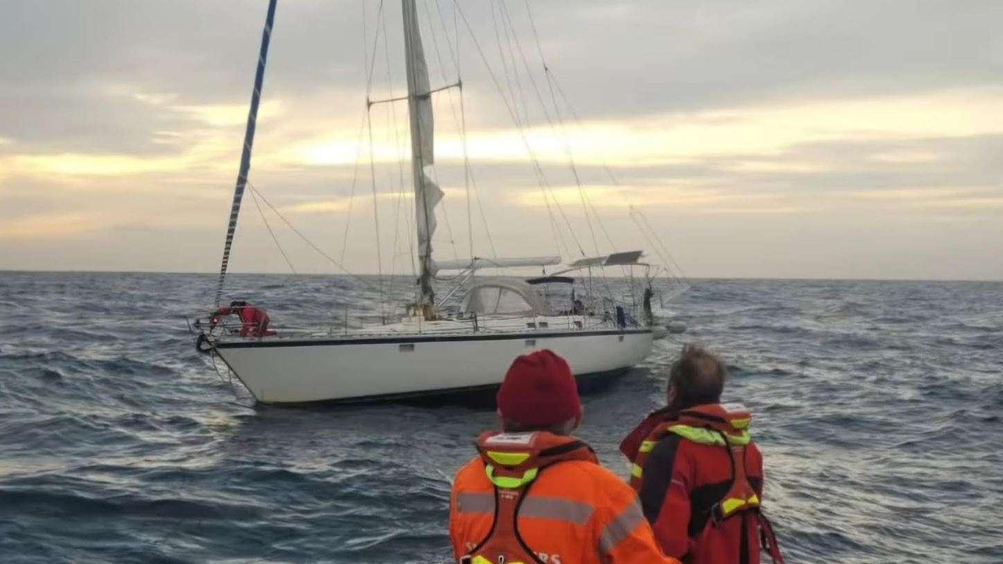 SNSM Carro : une intervention de 12h pour secourir un voilier