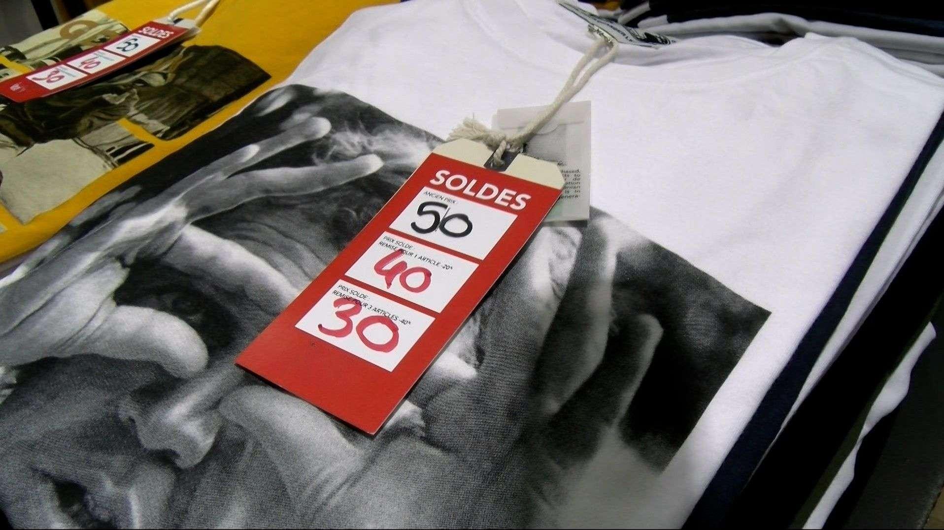 Soldes d’été 2026 : les Français prévoient un budget moyen de 357 euros