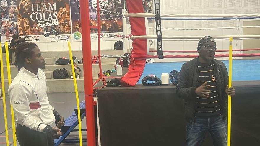 Championnat de France de boxe : l'Istréen Yann Arruabarrena dans "la cage aux lions"