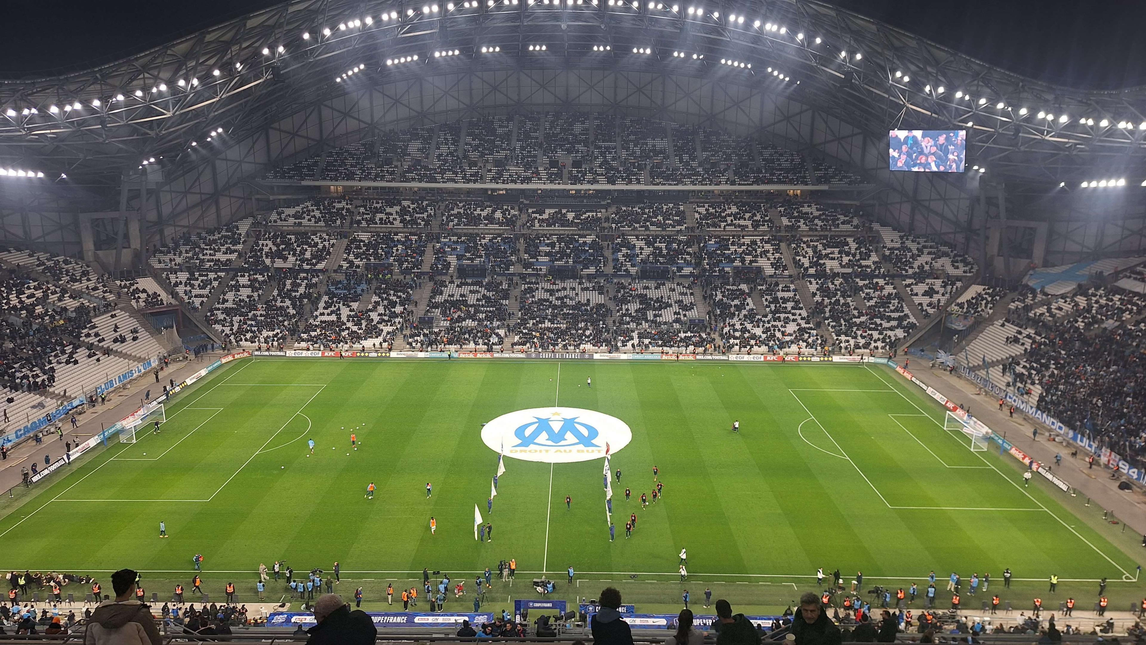 L'OM est éliminé de la coupe de France en s'inclinant aux tirs au but contre Lille (1-1 / TAB 3-4).  Le replay du debrief du BDS