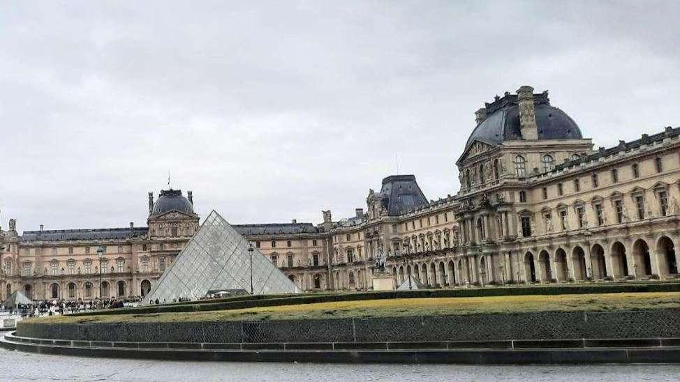 Musée du Louvre : projets évalués à environ 700 à 800 millions d'euros sur une dizaine d'années