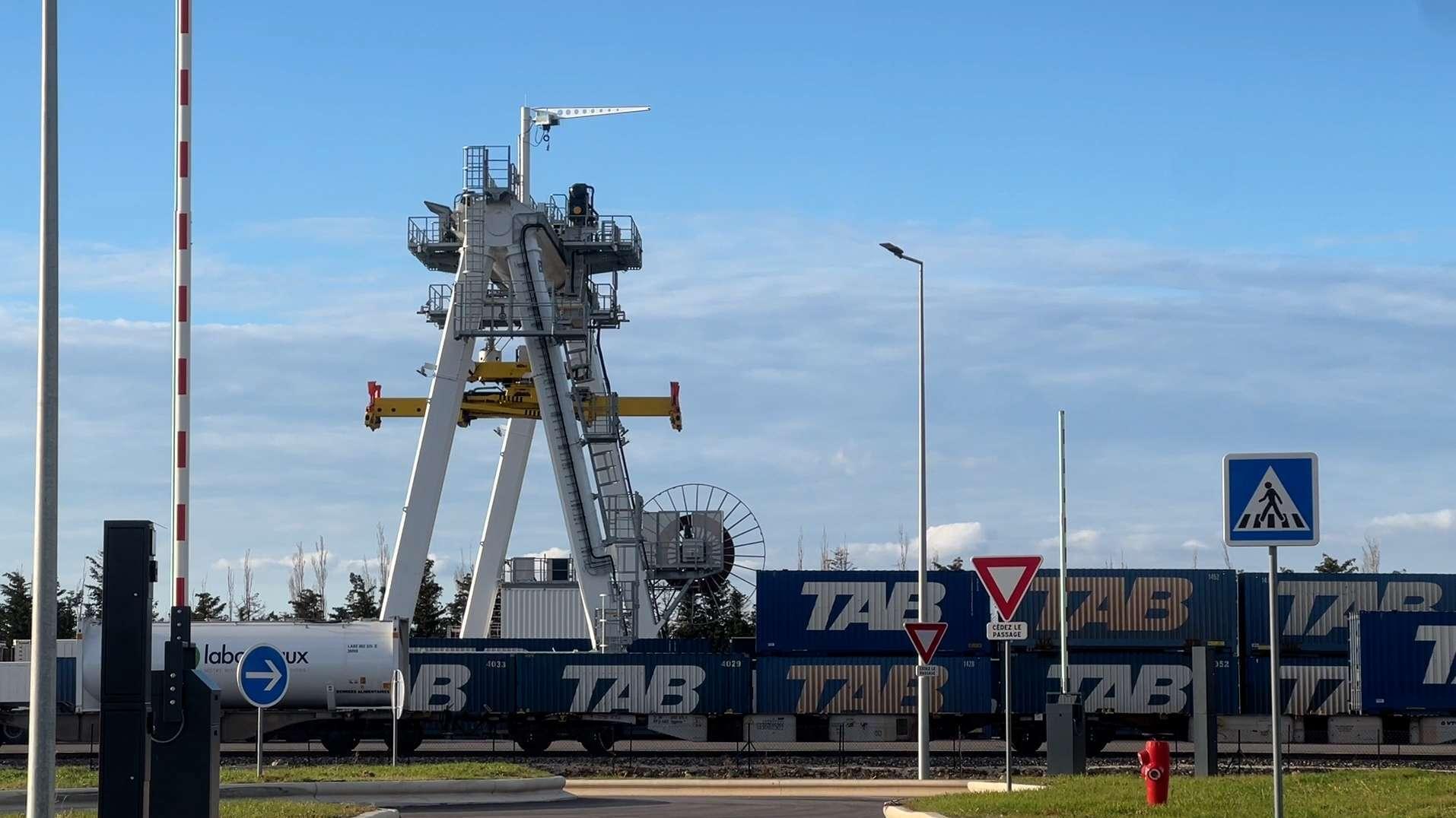 "Un atout considérable" : un terminal de transport combiné rail-route décarboné et digitalisé inauguré à Miramas