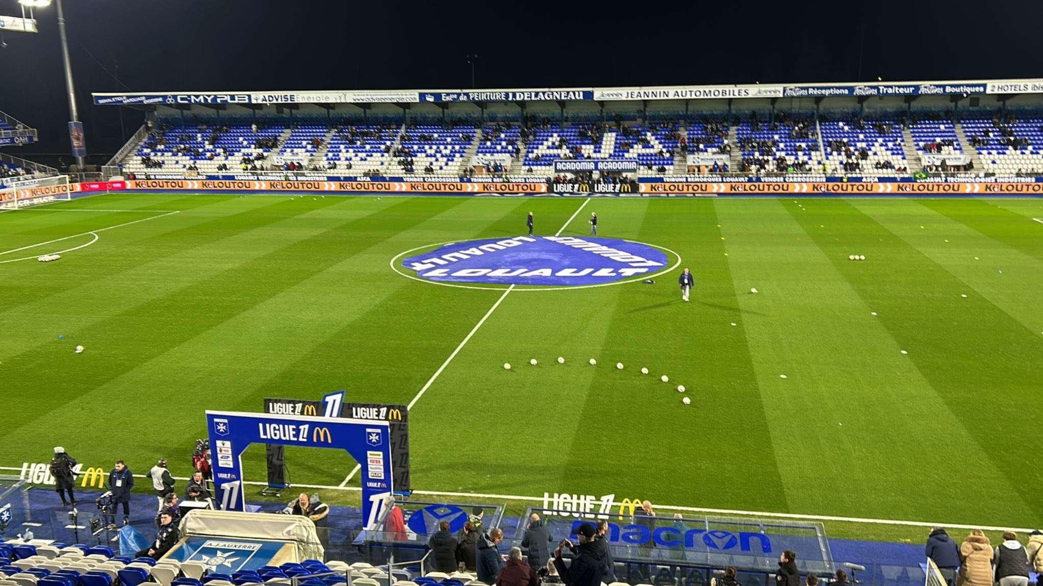 Auxerre-OM: 14 blessés lors de heurts entre supporters