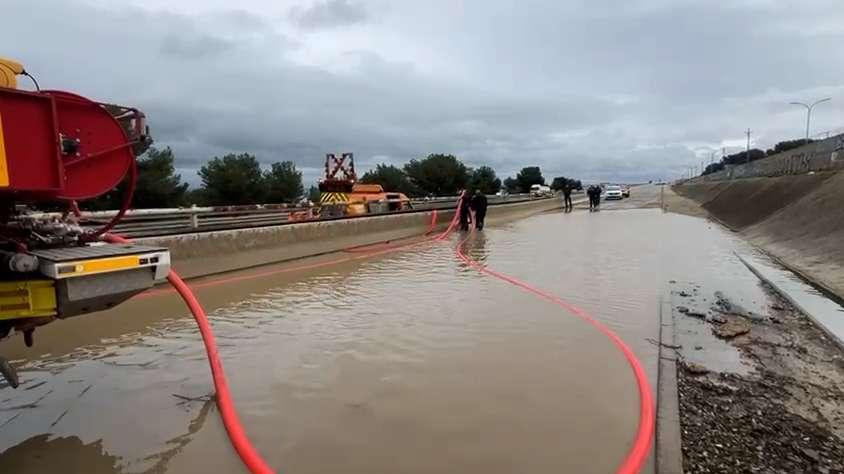 Arbres couchés sur l'A55, inondations : circulation toujours très compliquée à Martigues