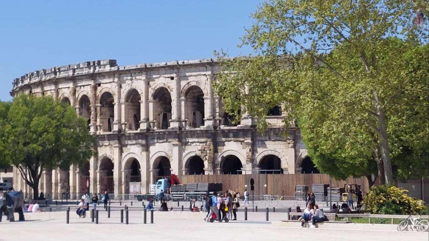 L'influenceur Jeremstar en garde à vue après une action anticorrida dans les arènes de Nîmes