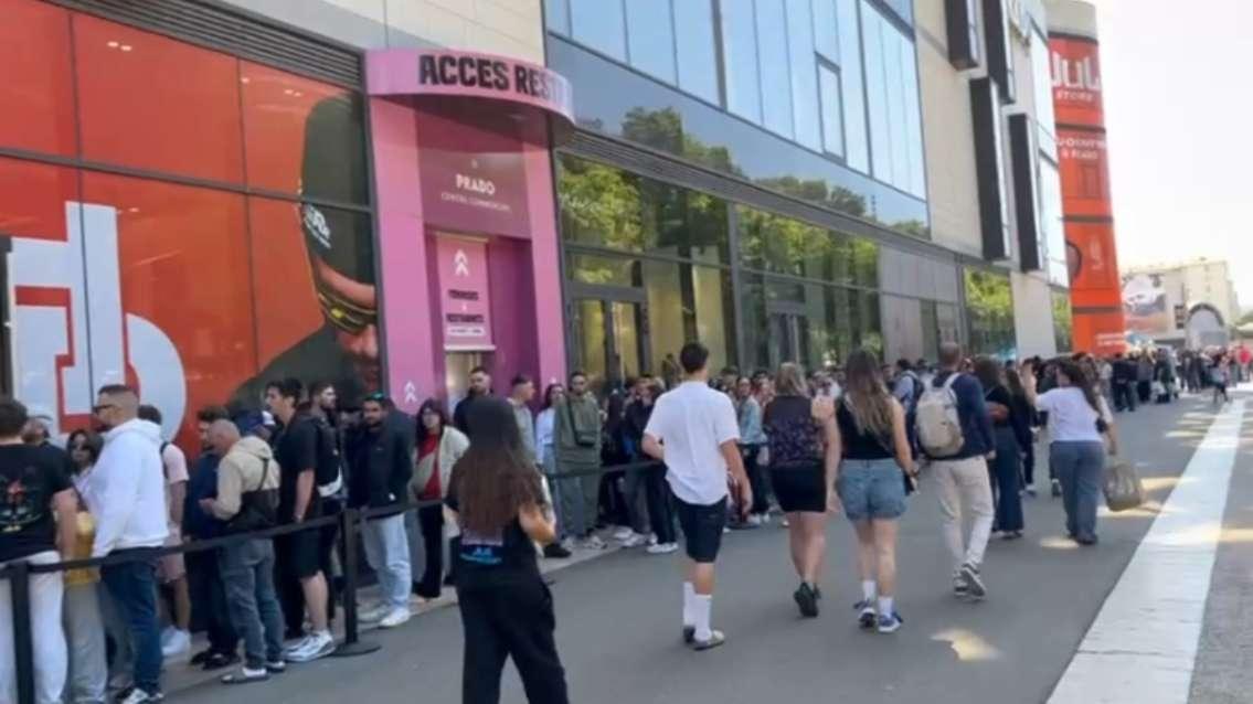 Jul au Vélodrome ce soir: les fans sont déjà là 