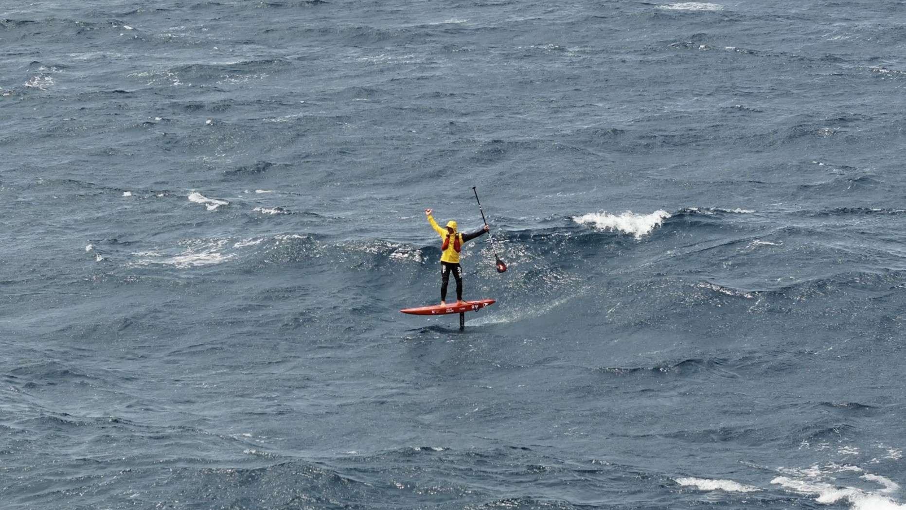 Martigues - La Croix Valmer en foil sans s'arrêter : record du monde réussi pour Erwan Jauffroy