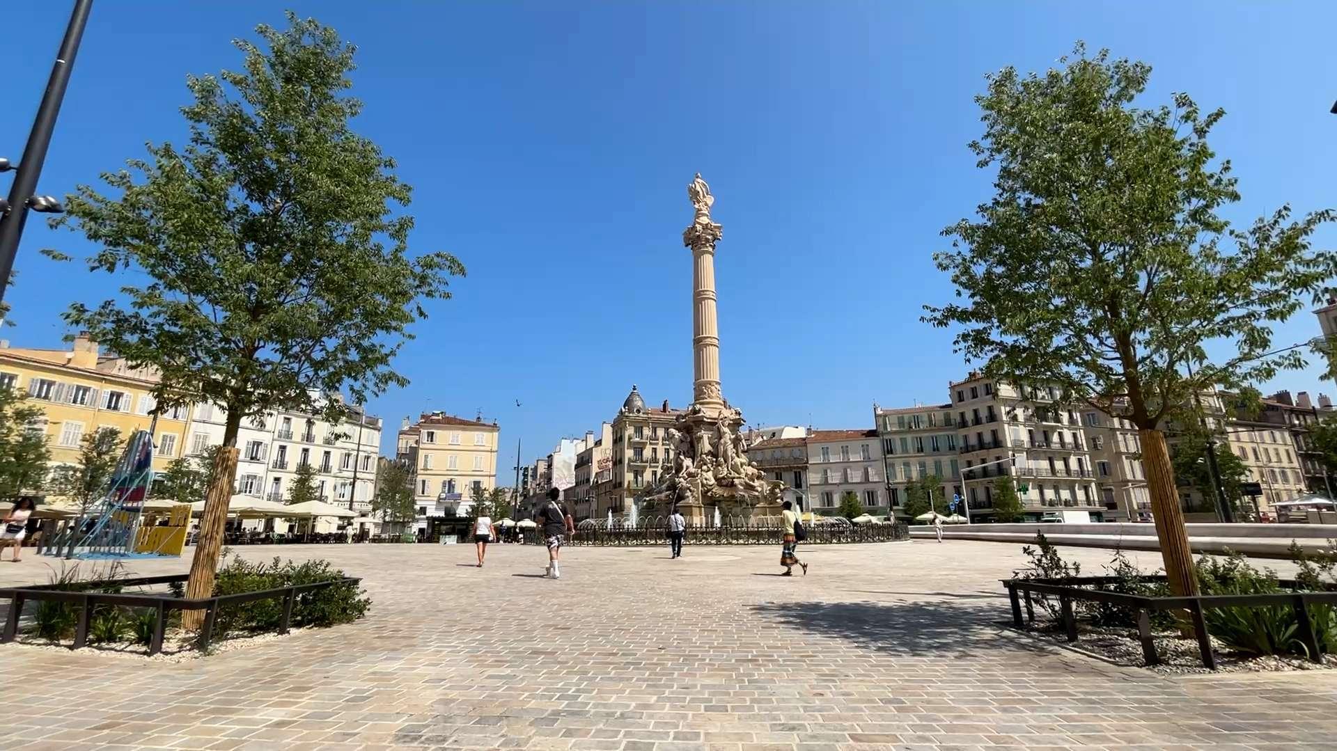 Marseille : place Castellane, la magnifique !