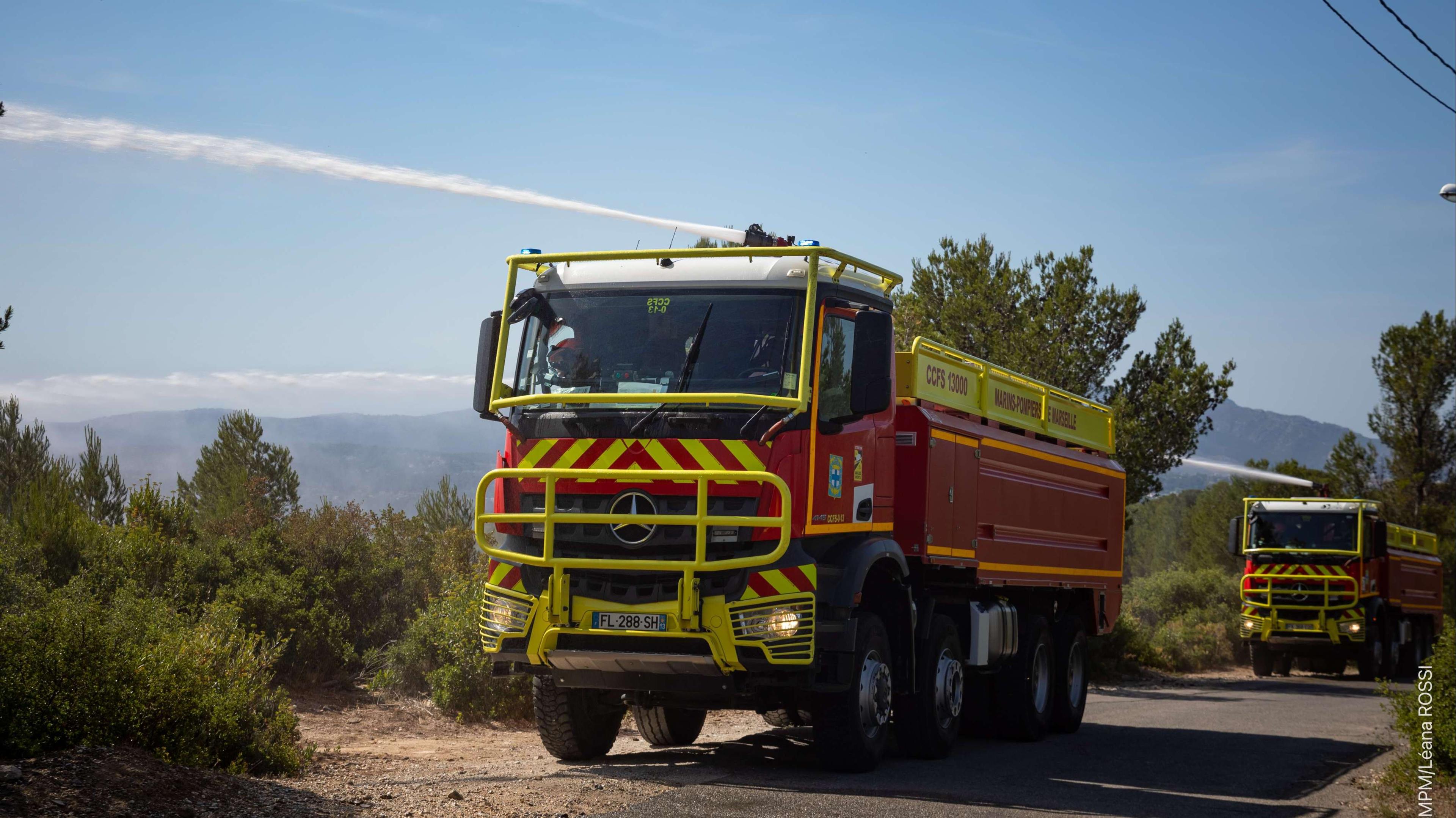 Narbonne: 2.000 hectares parcourus par l'incendie, les habitants hébétés