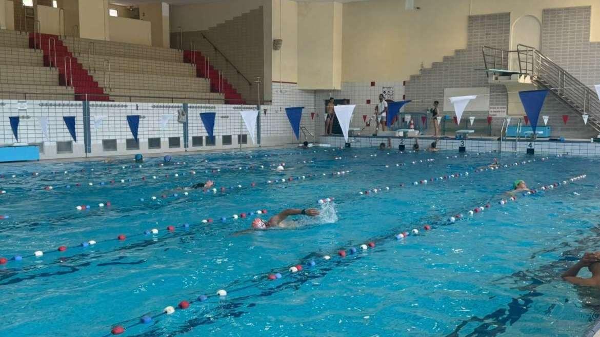 Des piscines gratuites à Marseille pour faire face à la canicule