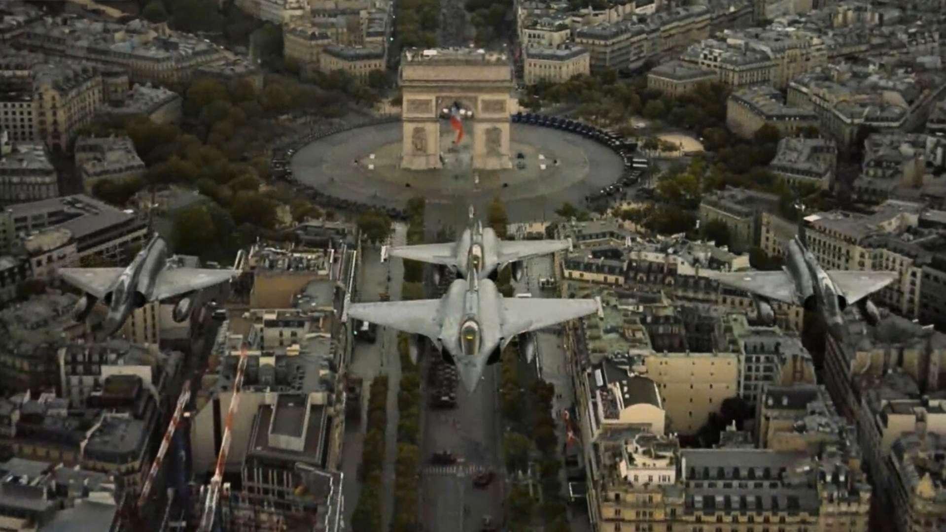 D'Istres aux Champs-Élysées : le 14-Juillet à bord d'un A330 MRTT