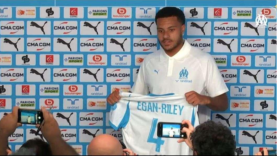 “J’ai hâte de commencer ce nouveau chapitre avec Marseille” (CJ Egan Riley)