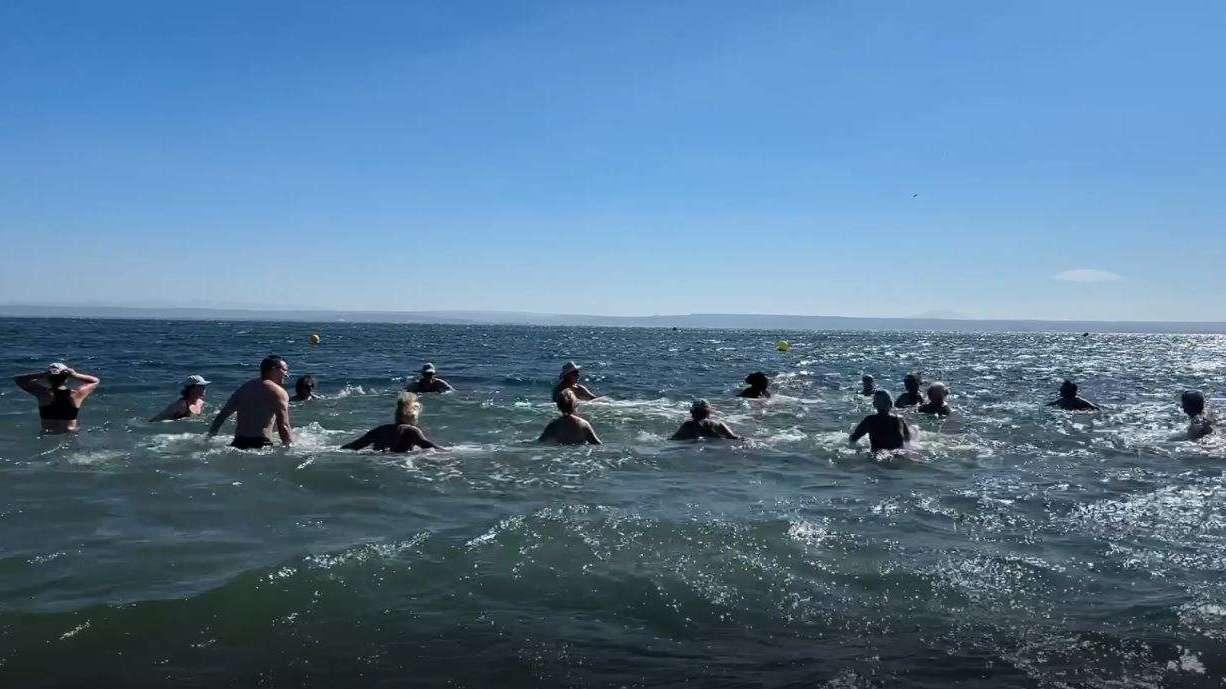 L'aquagym, l'activité qui séduit plage de Ferrières à Martigues