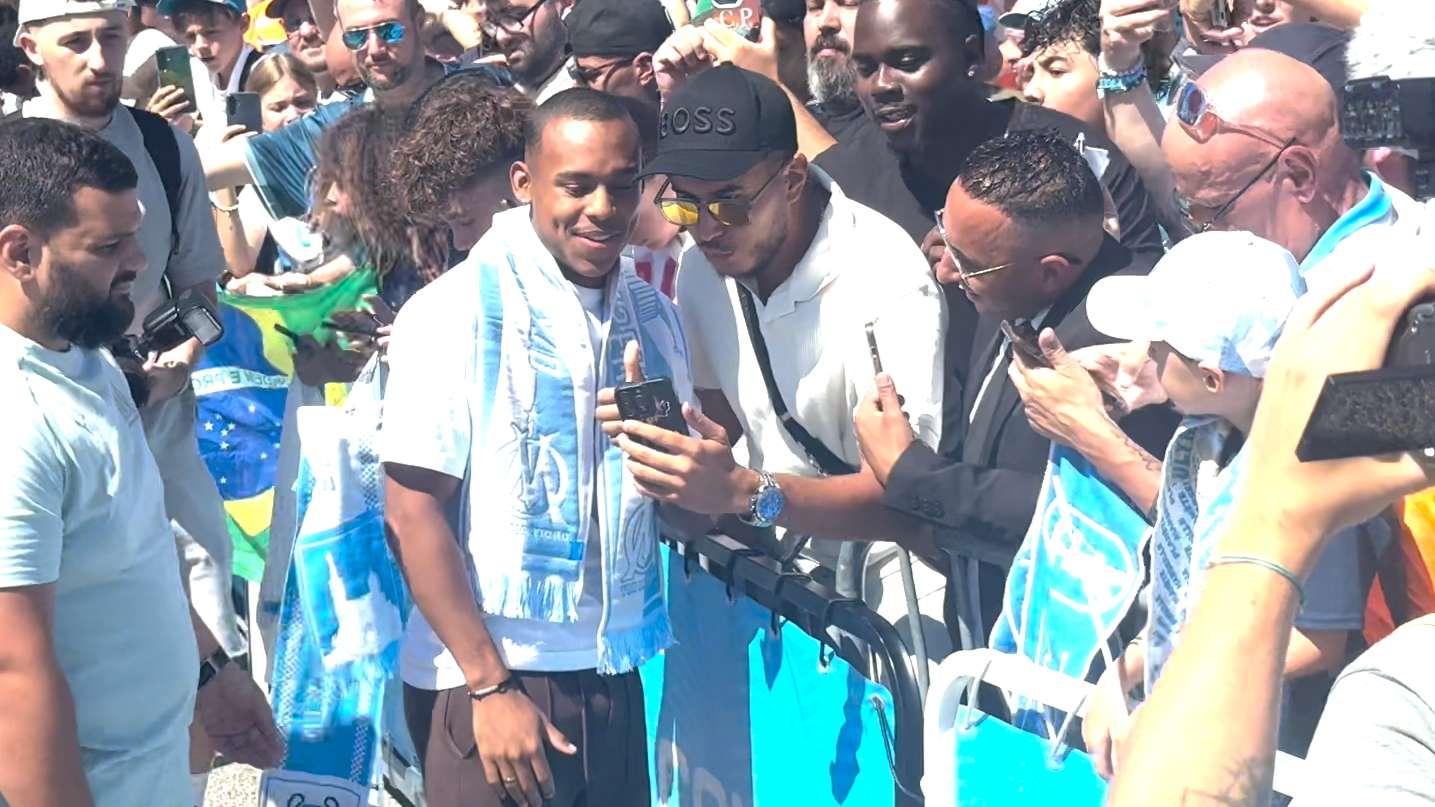 Igor Paixão, recrue la plus chère de l’histoire de l’OM, est arrivé à Marignane 