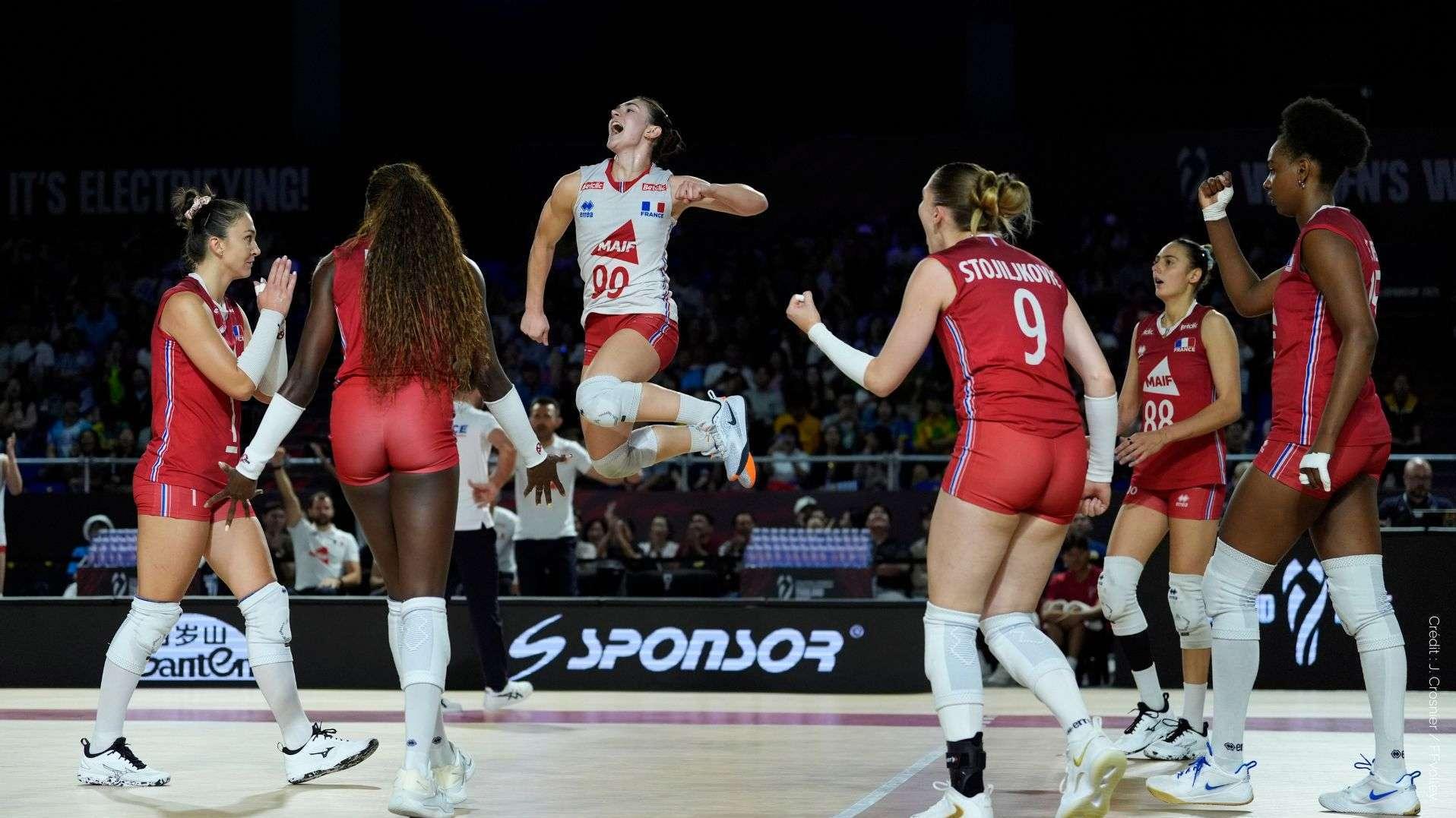 Mondial de volley : mission accomplie et grande première pour les Bleues, qualifiées en 8es de finale