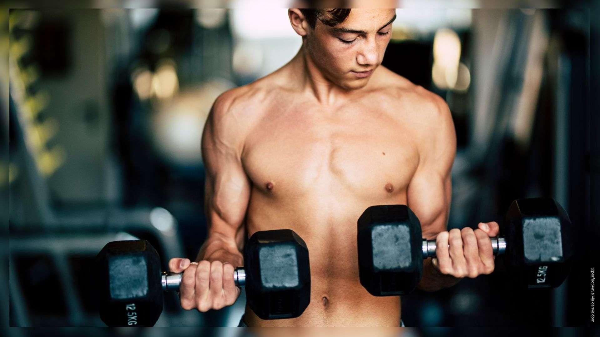 "J'ai commencé à 14 ans" : le boom de la musculation chez les adolescents