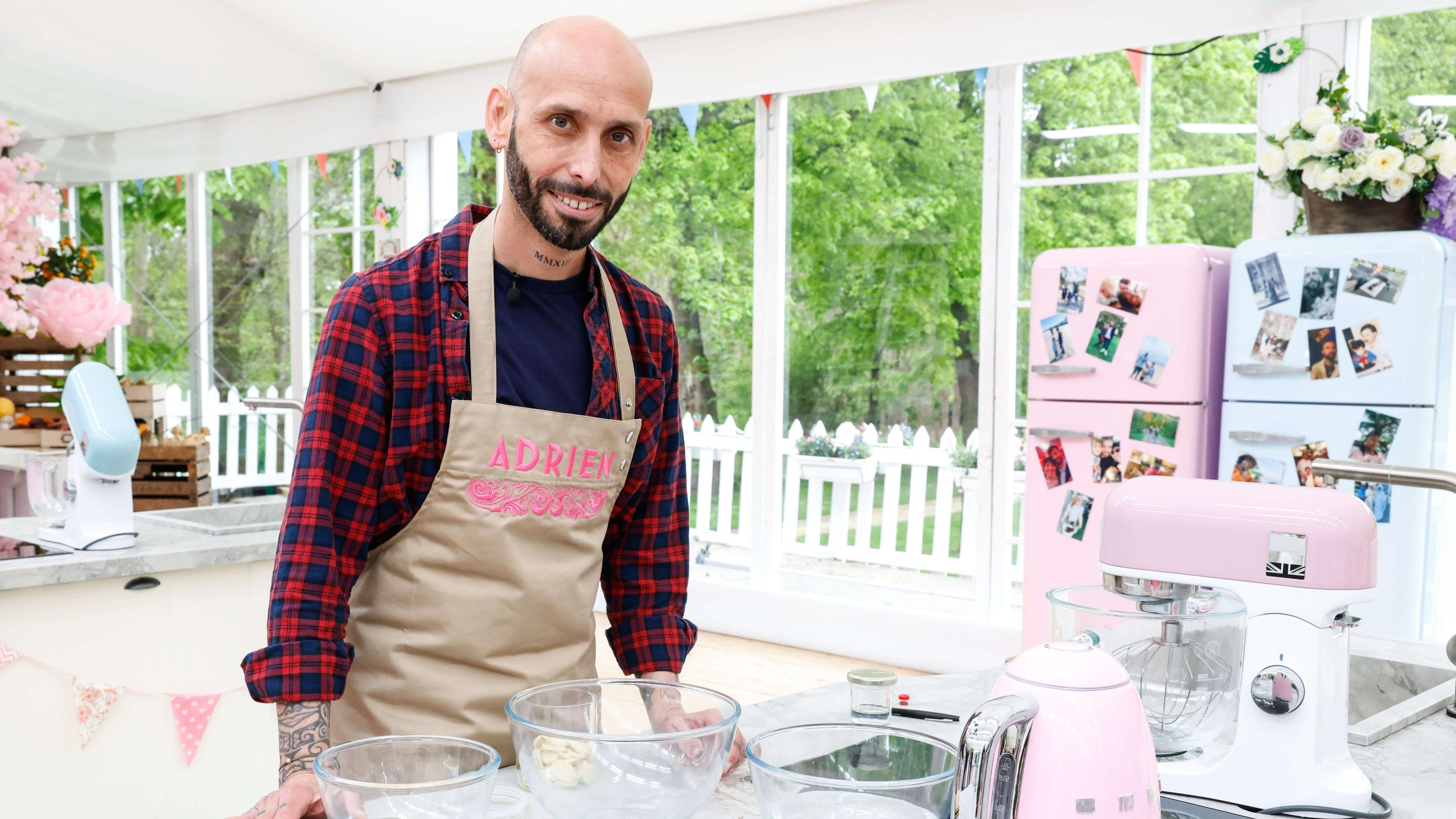 Adrien, le Salonais qui va faire fondre le Meilleur Pâtissier sur M6 