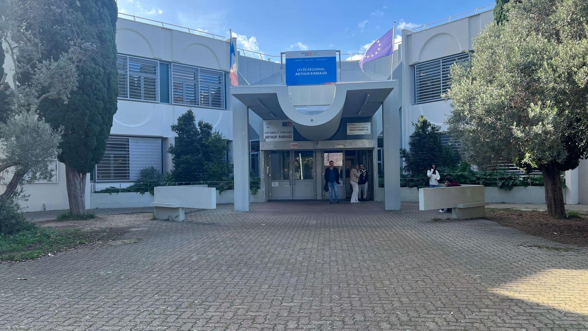 Istres : une enseignante du lycée Rimbaud frappée par un élève, une partie des cours suspendue