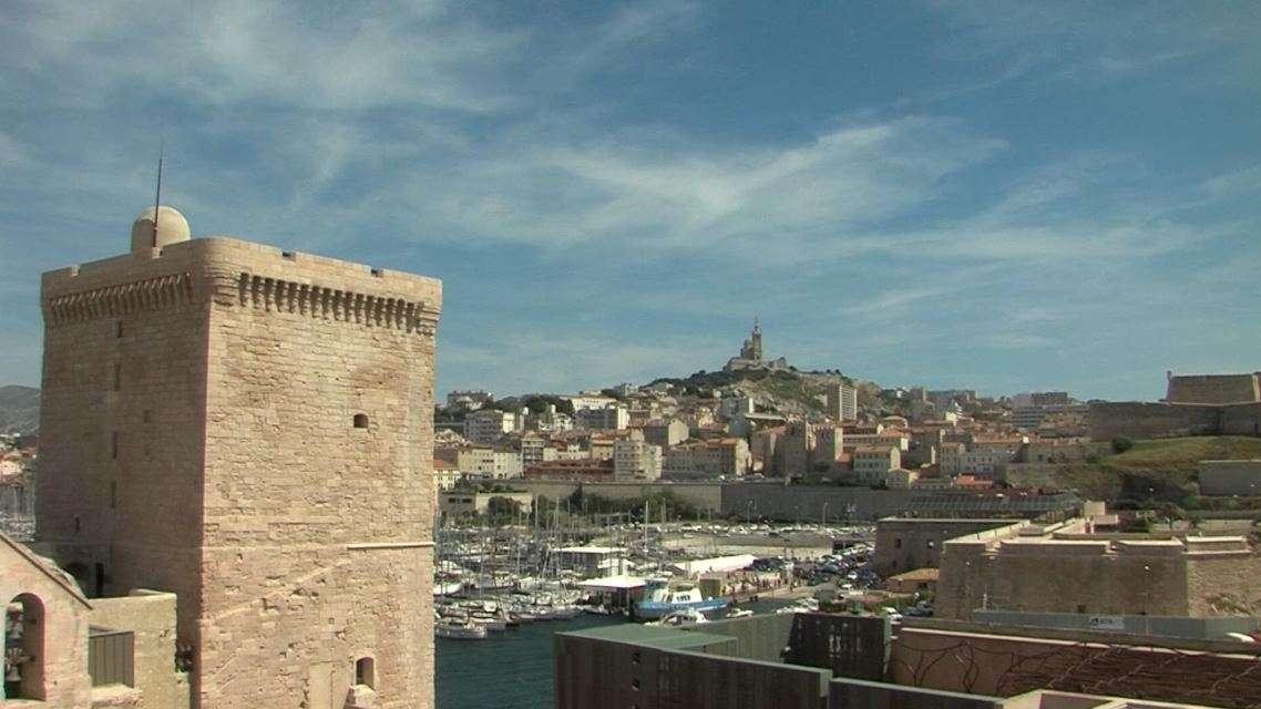 Meublés touristiques : la ville de Marseille veut "punir" des multipropriétaires