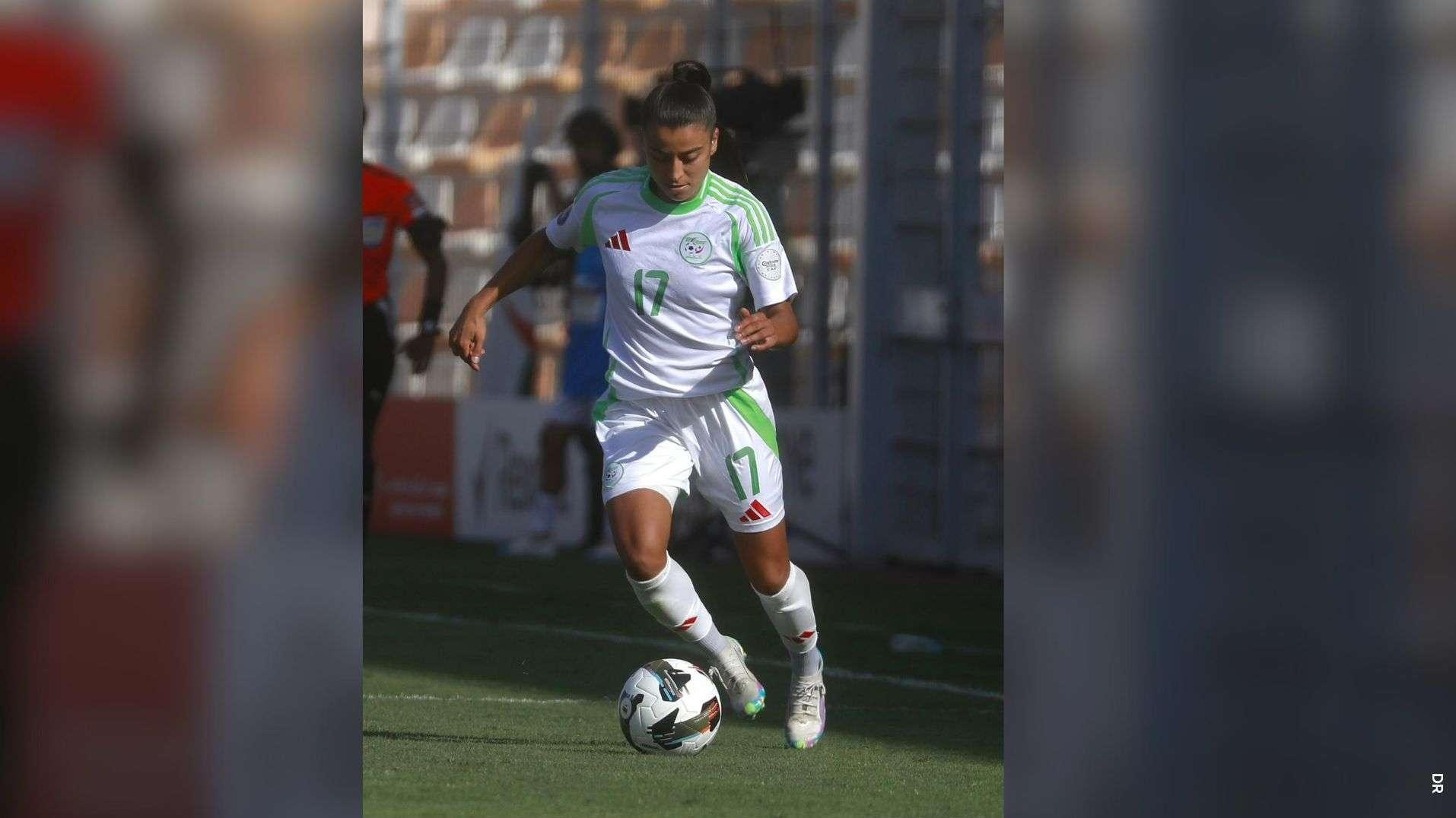 Du FC Martigues à West Ham en passant par l'OM et le Bayern : l'incroyable parcours de la footballeuse Inès Belloumou