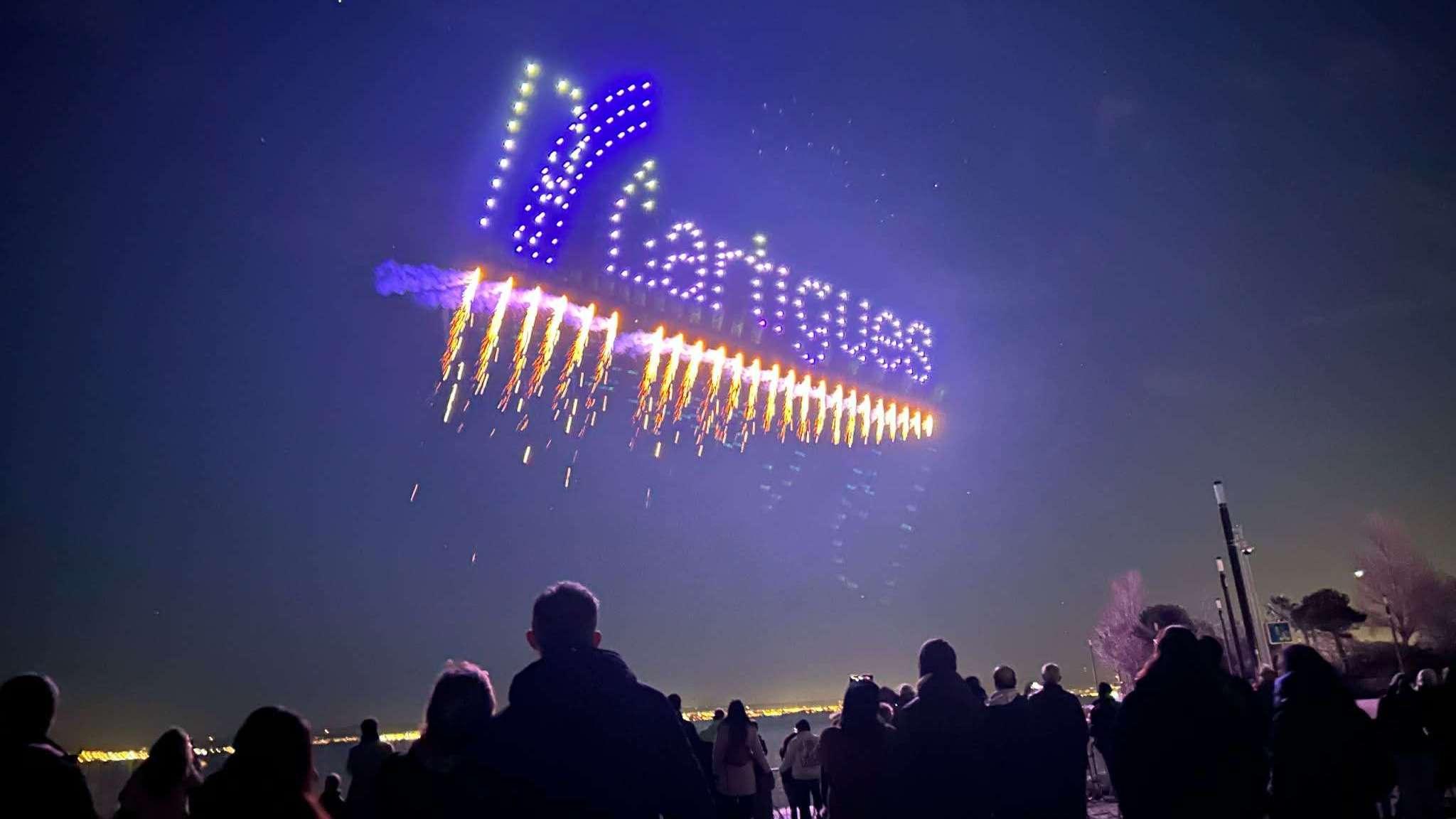 Les drones ont fait leur show à Martigues !