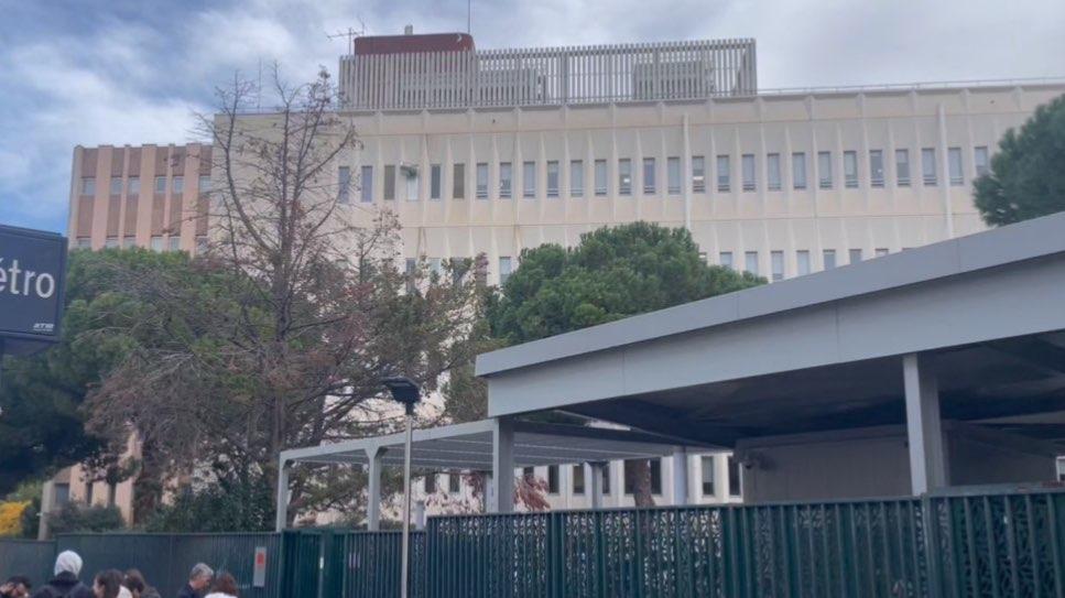 Des impacts de balles retrouvés sur le site d’Orange à Marseille 