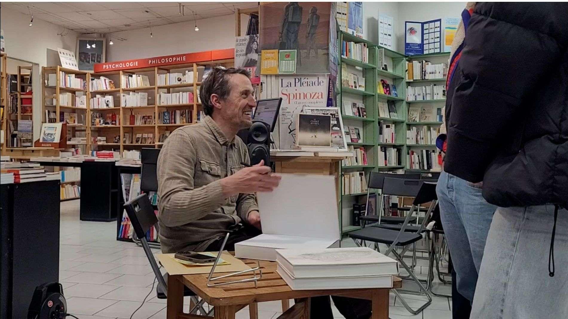 Rencontre : "On doit déclarer la paix à la nature", Vincent Munier partage sa passion avec les Martégaux