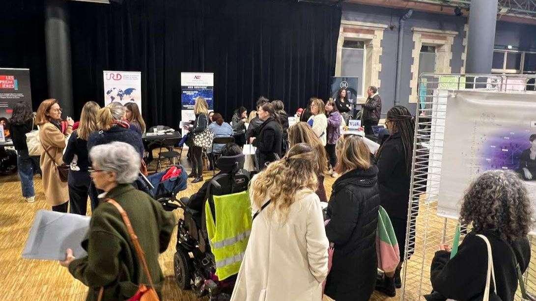 « On ne s'attendait pas à autant de monde » : le Forum Emploi des Femmes d'Aix pris d'assaut