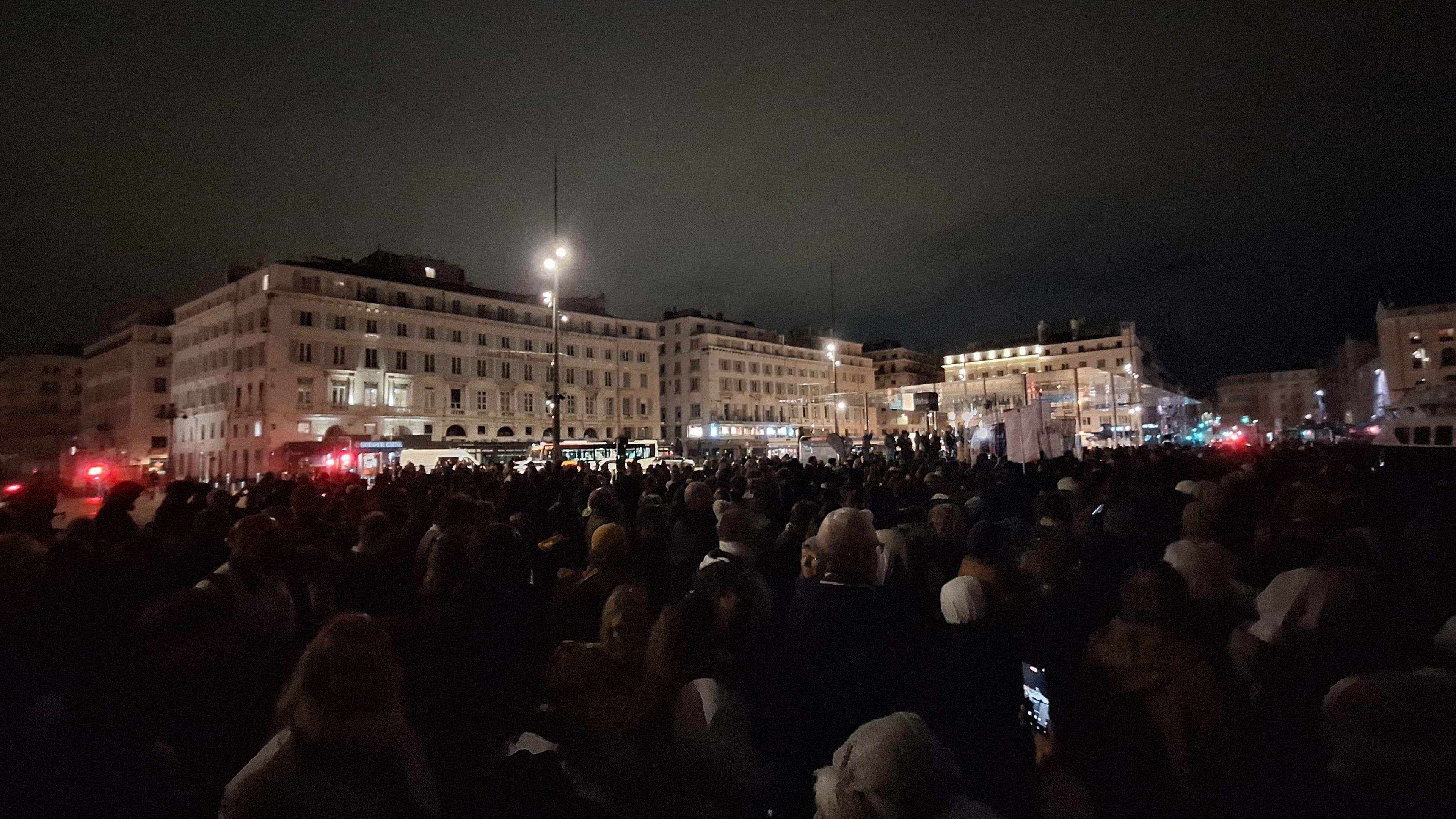 Marseille : la ferveur de la Chandeleur réveille le Vieux-Port pour la bénédiction des navettes