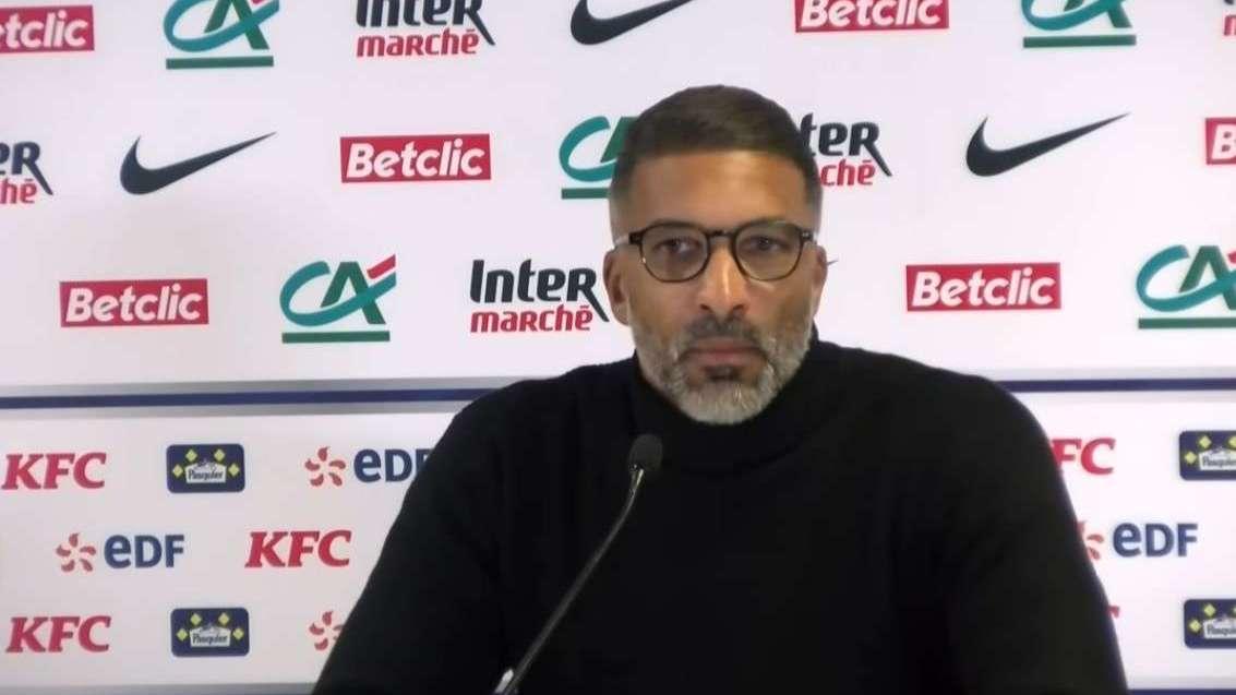 Licencié par Rennes, l'entraîneur Habib Beye se rapproche de l'OM