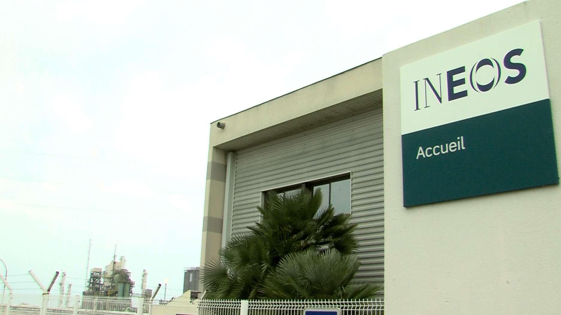 Martigues : l'État accorde une subvention de 300 millions d’euros à INEOS Lavéra pour moderniser et décarboner le site