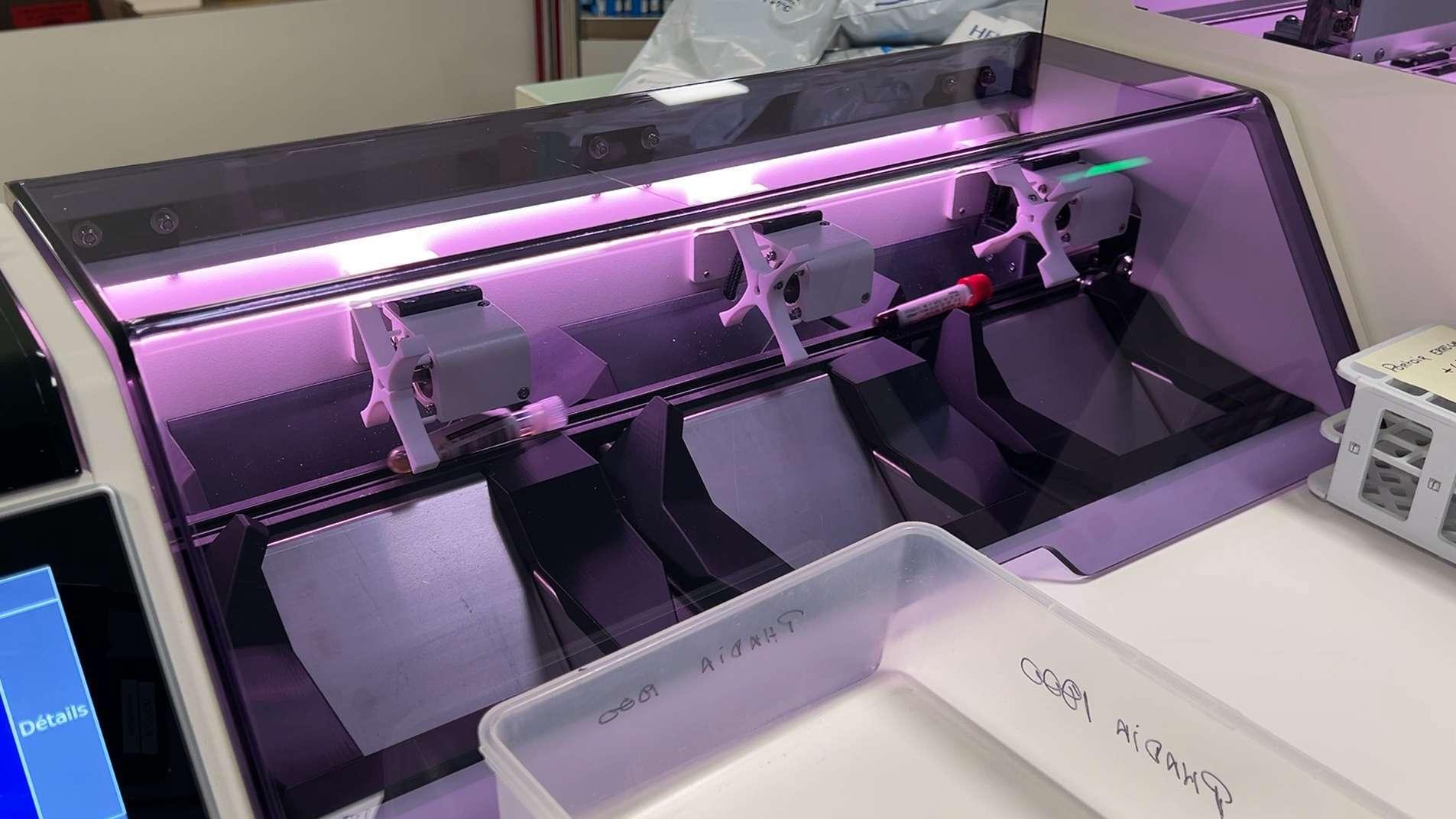 « Le tabac est la première source » : à Marseille, immersion dans le laboratoire qui traque le Cadmium, ce tueur silencieux