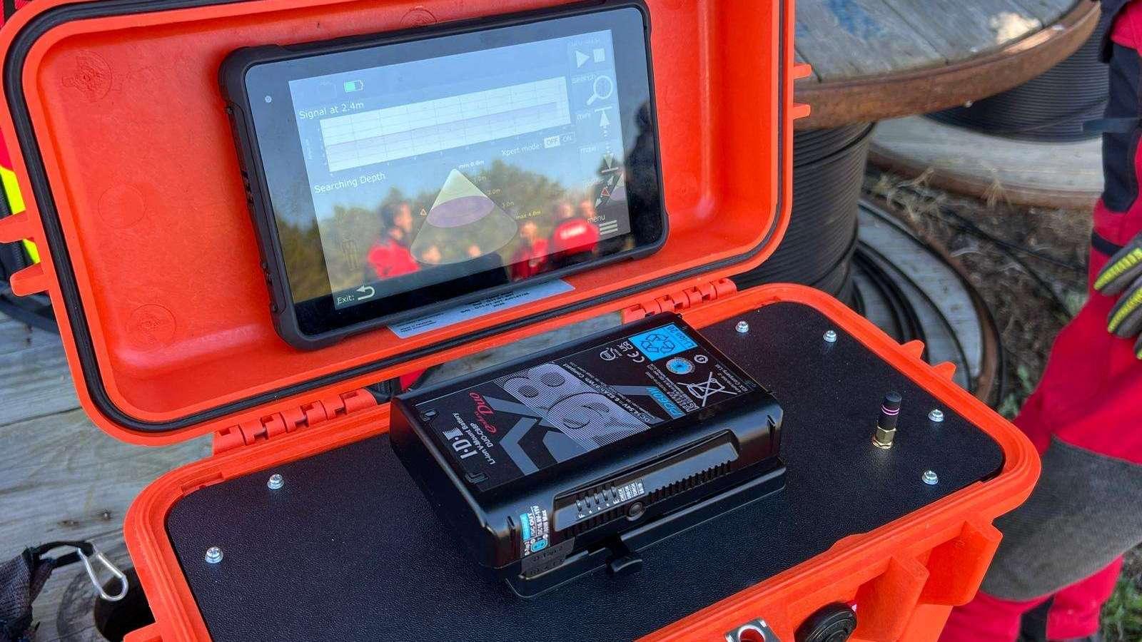 Aix-en-Provence : un radar unique en France et des chiens d'élite, les pompiers du 13 simulent un séisme pour sauver des vies