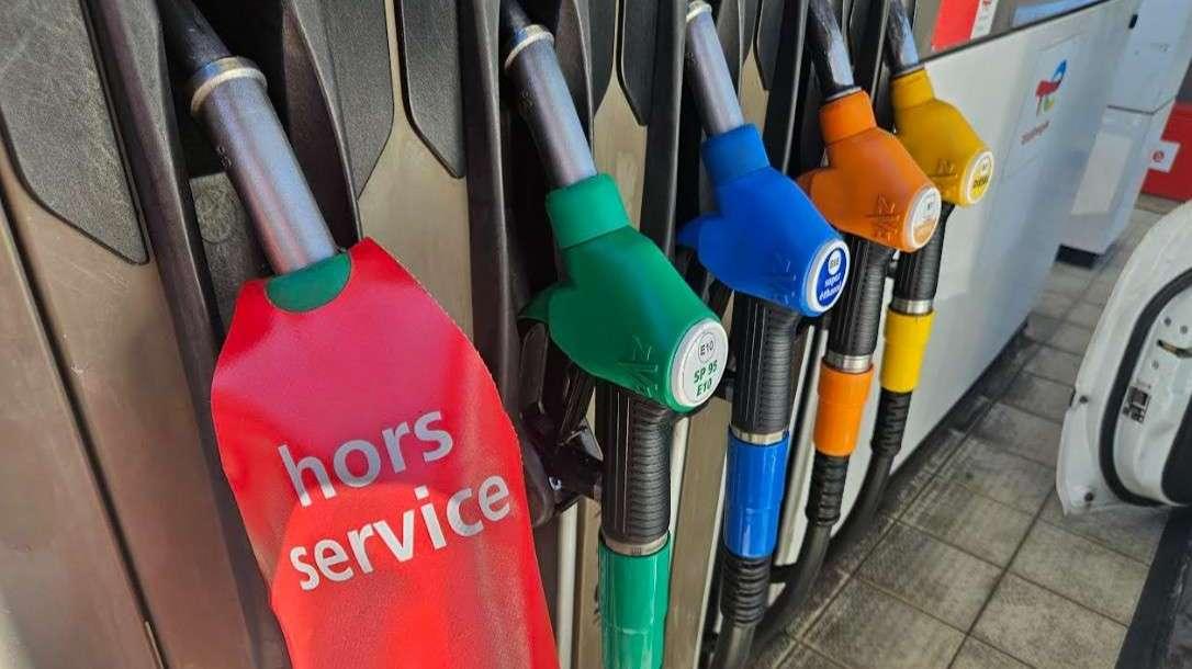 Cessez-le-feu en Iran : le gouvernement assure qu'il "veillera" à une baisse rapide des prix à la pompe