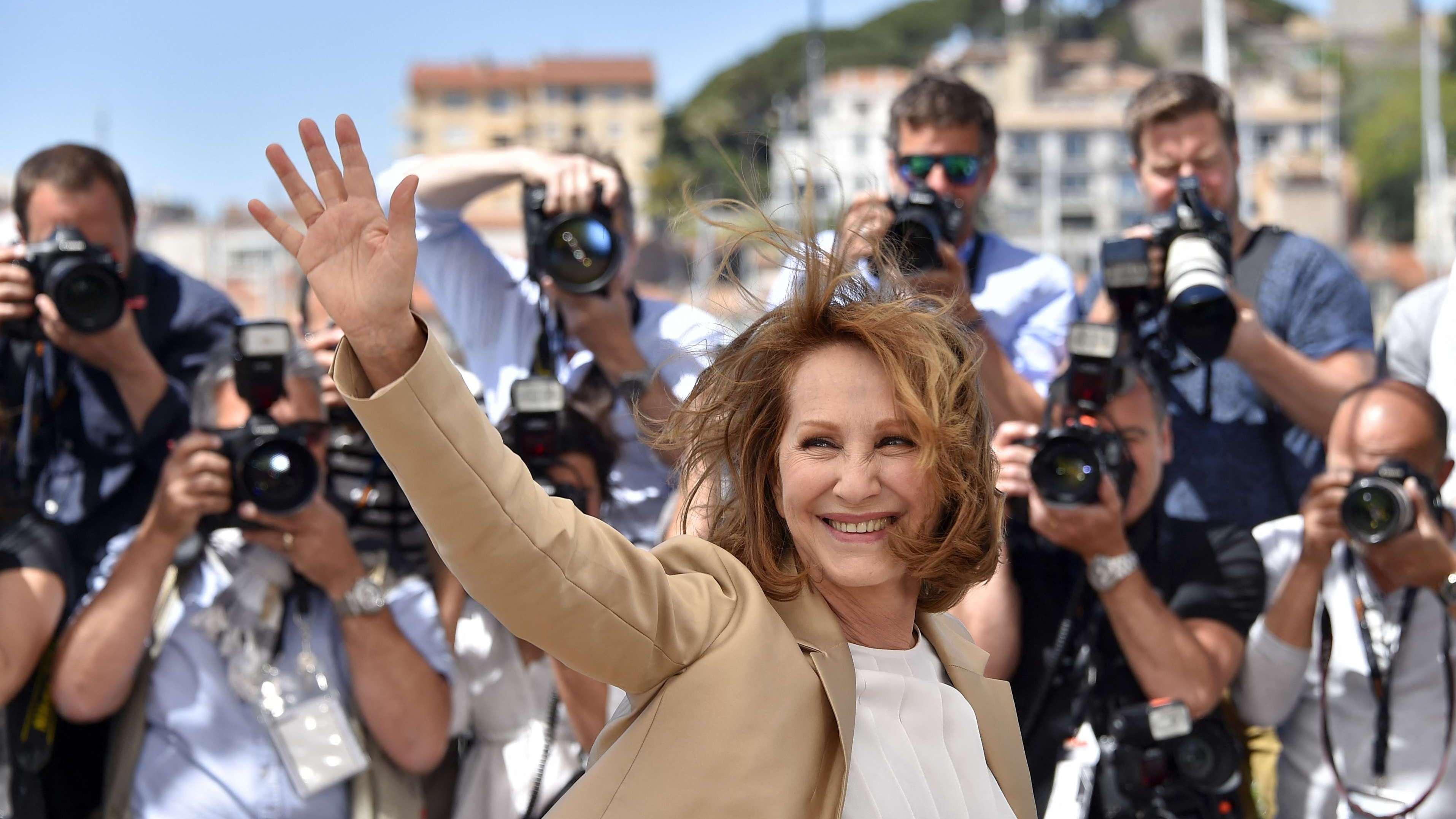 "Une immense actrice", "Nous l'aimions tant" : Nathalie Baye emportée par une maladie neurodégénérative à 77 ans