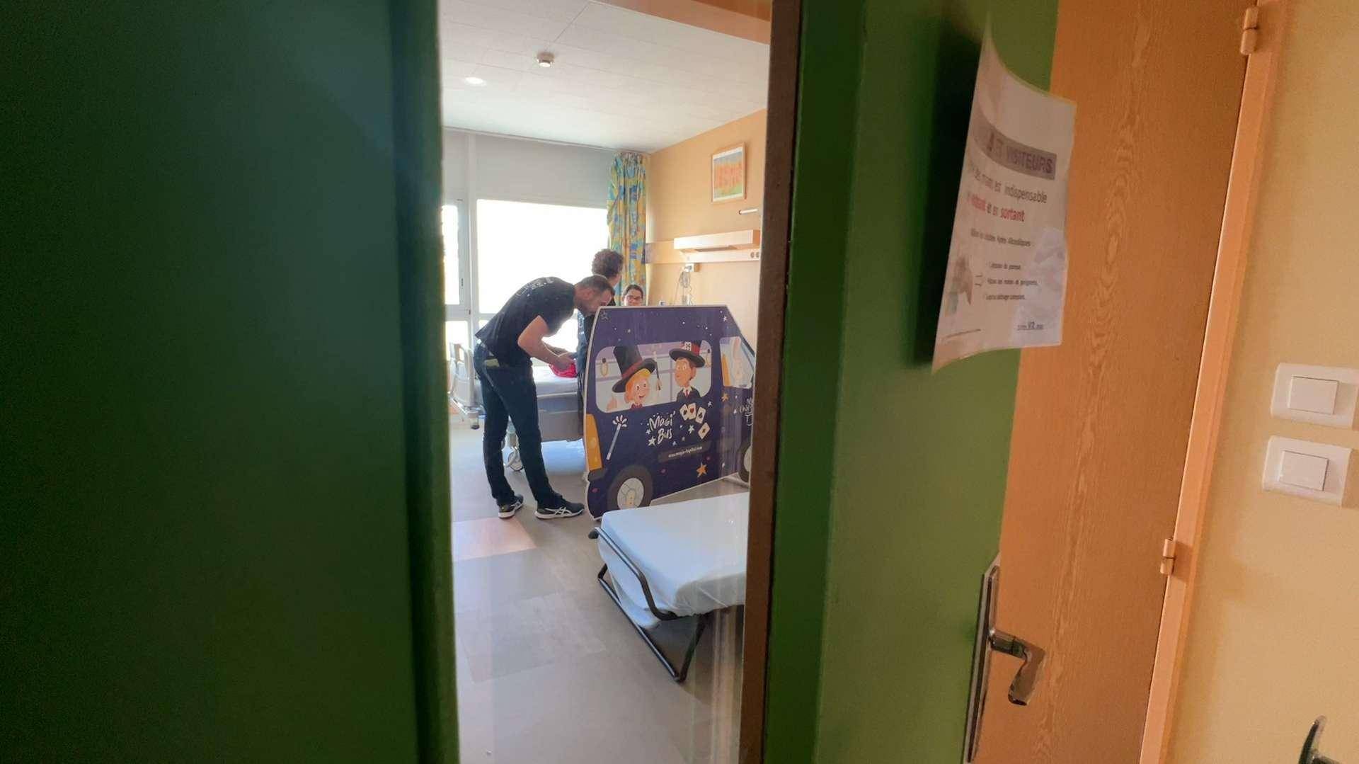 La magie s'invite au chevet des enfants hospitalisés à Martigues