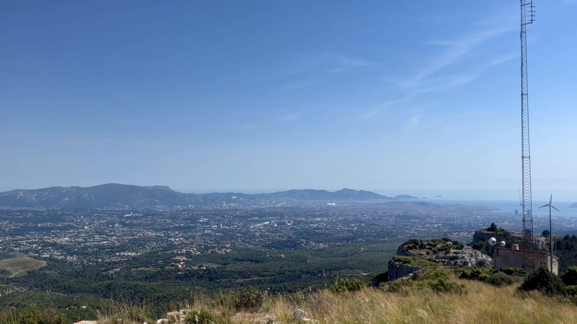Qualité de l'air à Marseille :  « Nous voulons créer des zones pour respirer » (Michèle Rubirola sur Maritima)