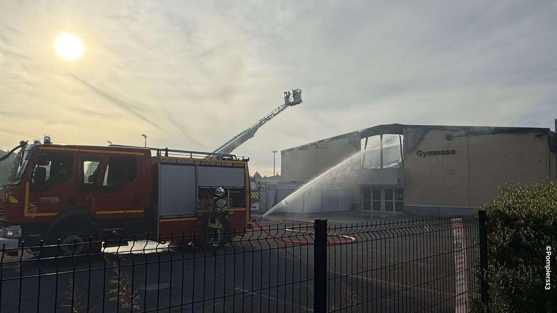Rognonas : incendie dans un gymnase, 21 personnes incommodées par les fumées