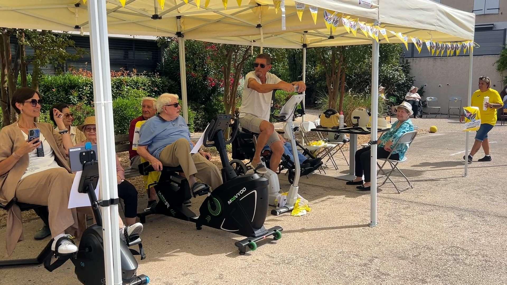 Châteauneuf-les-Martigues : jusqu'à 103 ans, ils pédalent pour la bonne cause à l'EHPAD Les Temps Bleus